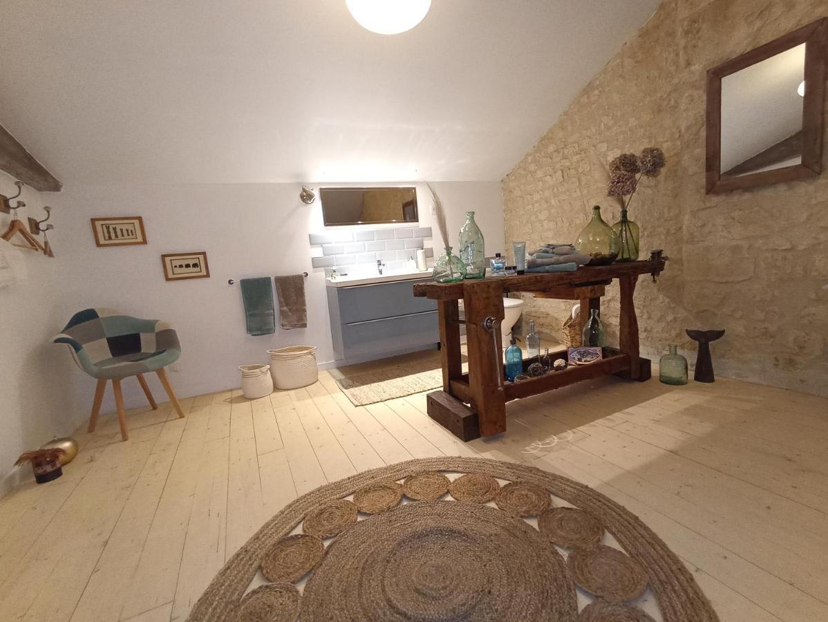 Gite De Charme Dans Ancienne Seigneurie Le Pin-Saint-Denis Exterior foto